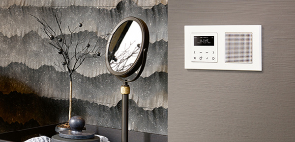 JUNG Smart Radio DAB+ bei Weber GmbH in Leingarten