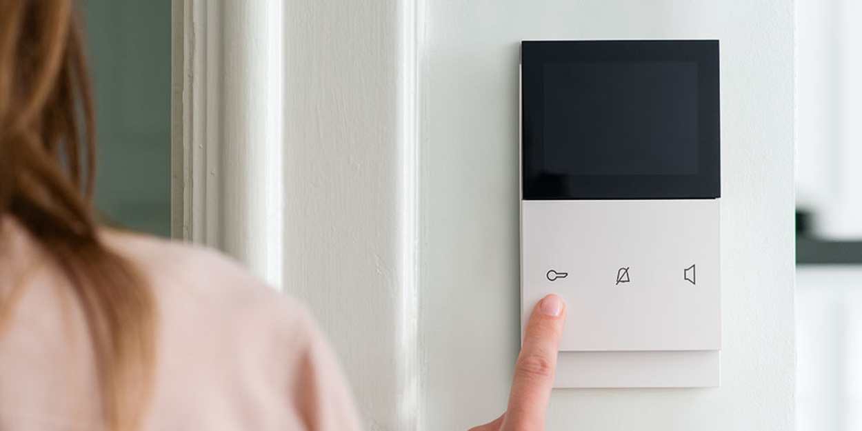 ELCOM.TOUCH bei Weber GmbH in Leingarten