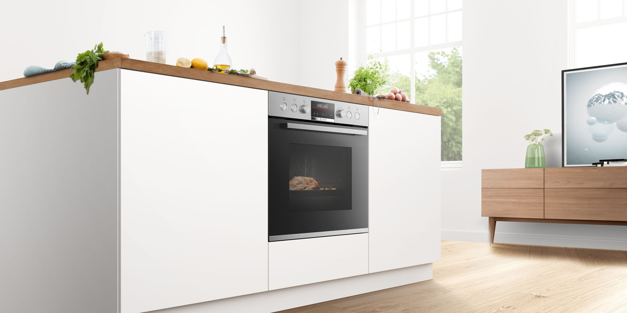 Backöfen und Herdsets bei Weber GmbH in Leingarten